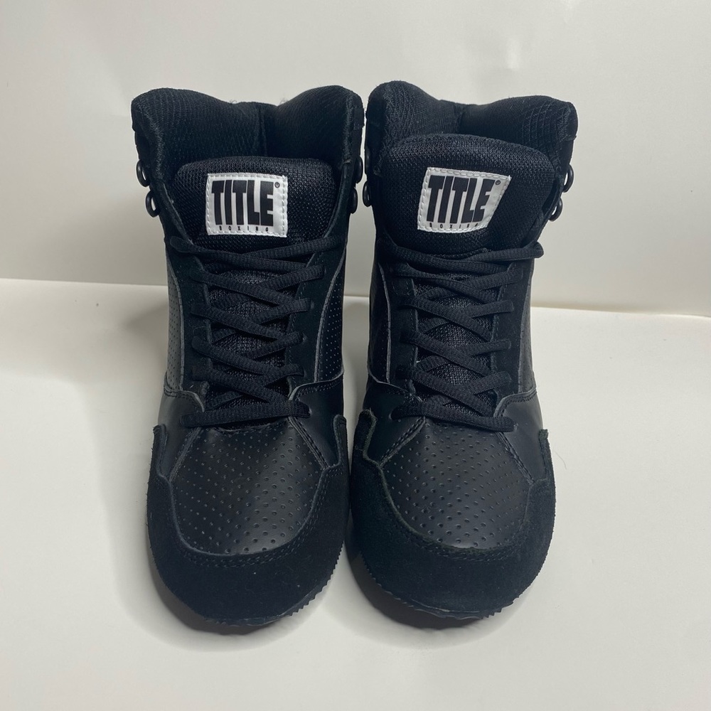 Title Boxing Shoes. Size 6 1/2. Black.